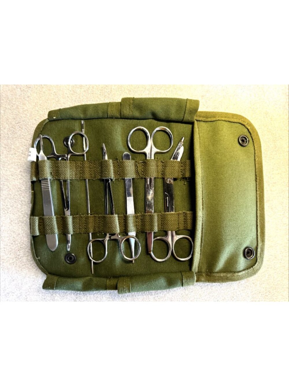 US Surgical Instruments Kit, Minor Surgery Complete In Case Excellent Condition - Picture 5 of 10